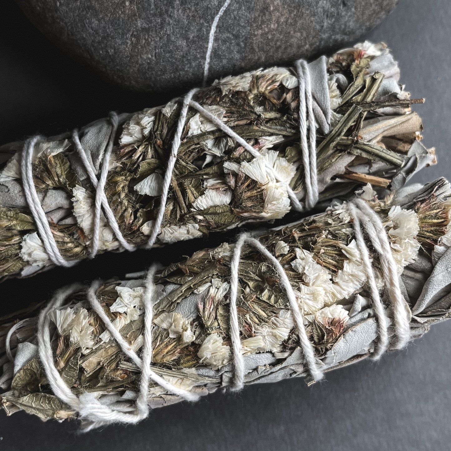 White Sinuata + White Sage