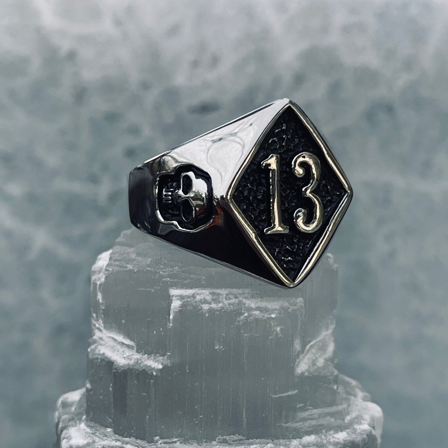 13 Ring
